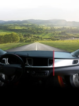 Thảm taplo Geely Okavango
